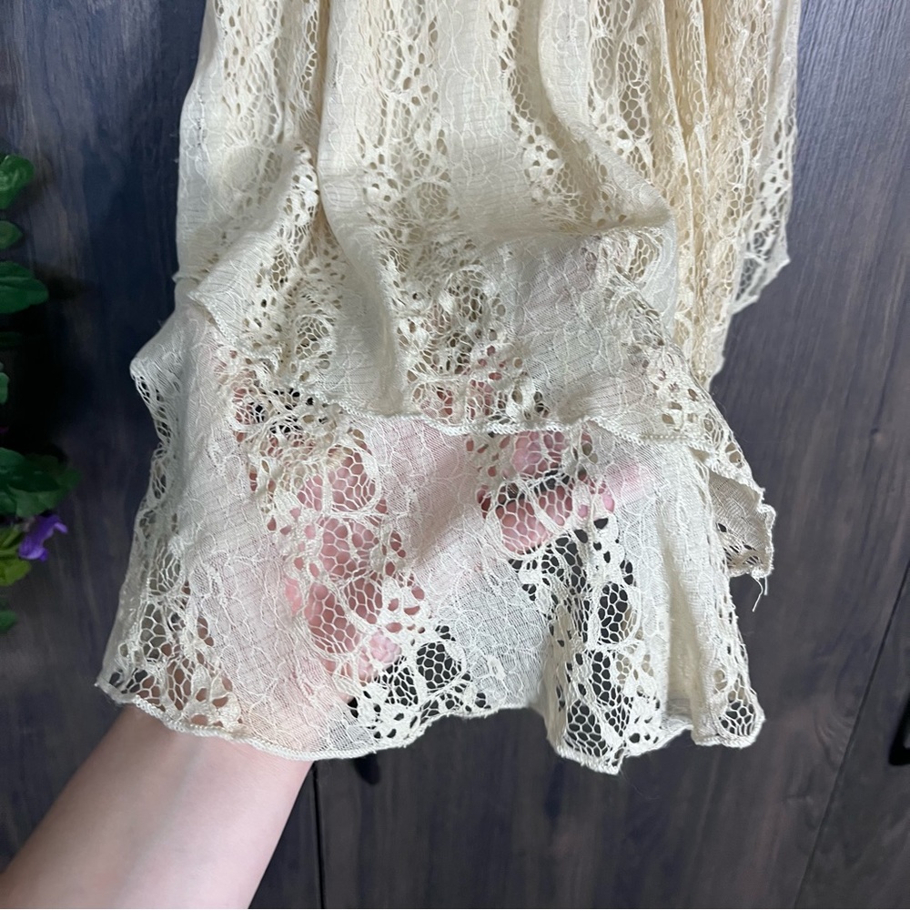 «🌼3/$30🌼Agaci Spaghetti Strap Ruffle Lace Top Size Medium - Picture 6 of 13